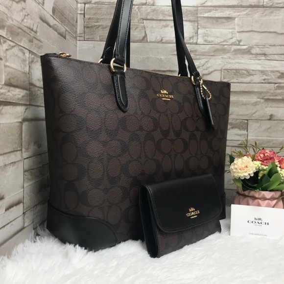 👜COACH SET🌺 ZIP TOP TOTE & WALLET - Picture 3 of 8